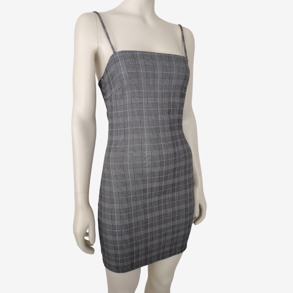 Vintage 1990s Black White Houndstooth Plaid Fitted Mini Sheath Dress